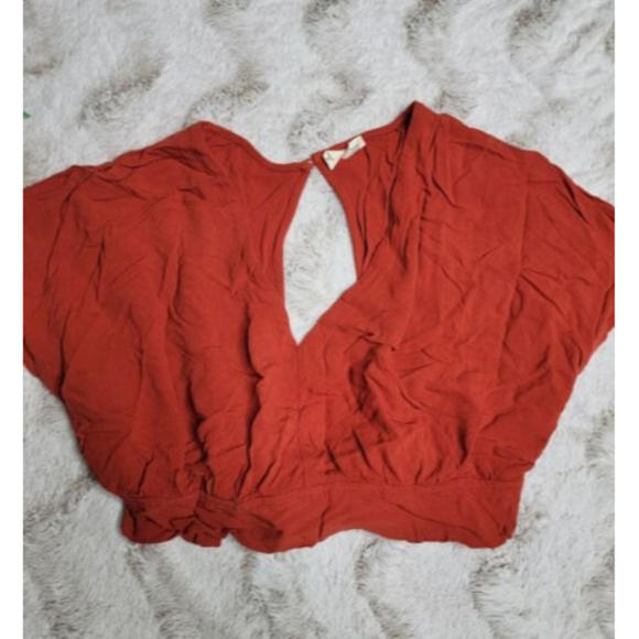 Sky And Sparrow Clay Red Short Sleeve Crop Top V Neck Tie Back Size XL - Picture 2 of 8